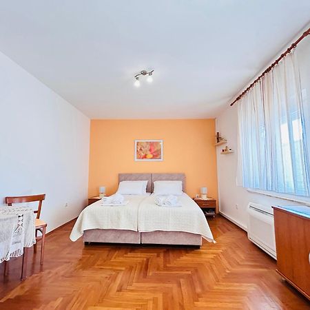 Guesthouse Seaview Hvar Town Extérieur photo