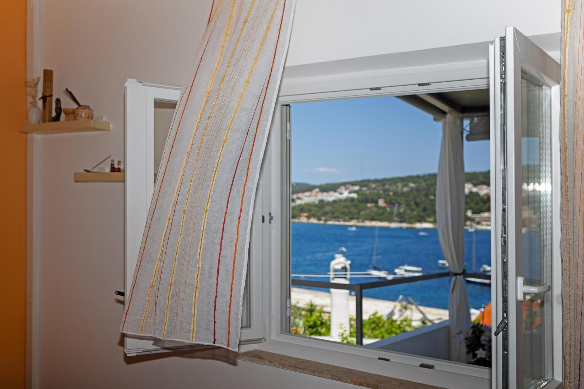Guesthouse Seaview Hvar Town Extérieur photo
